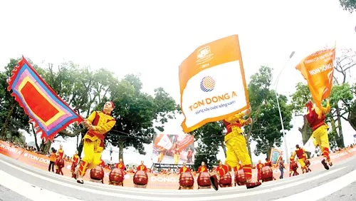 Non sông liền một dải