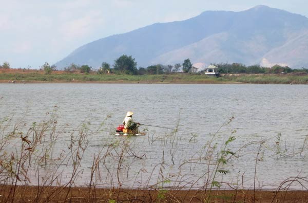 A corner of Da Den Lake which supplies water to 90 percent of Ba Ria-Vung Tau population (Photo: SGGP)