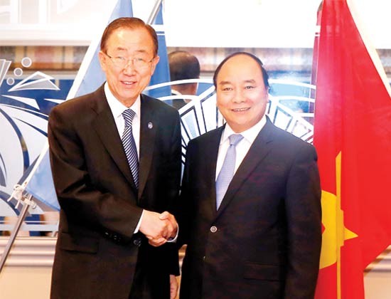 Prime Minister Nguyễn Xuân Phúc meets UN Secretary General Ban Ki-moon (Photo: VNA/VNS)