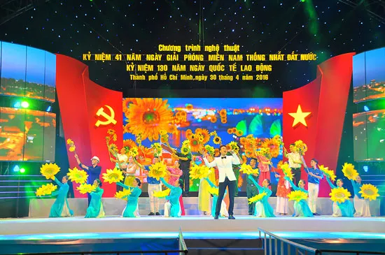 Chương trình nghệ thuật Bài ca chiến thắng