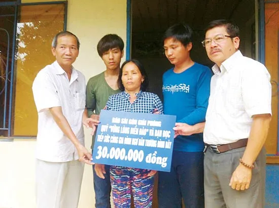 Báo hãy năng động, ấm hơi thở cuộc sống ảnh 2