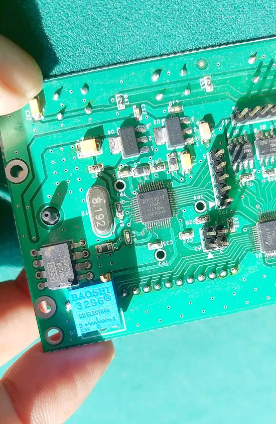 Phát triển bền vững công nghiệp vi mạch