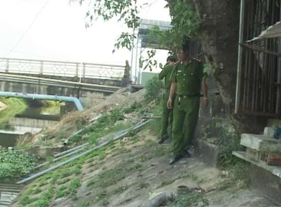 Thừa Thiên – Huế: Phát hiện hai cơ sở xả thải trái phép ra sông Như Ý