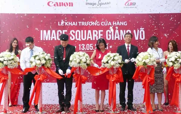 Canon ra mắt cửa hàng tiêu chuẩn ở Hà Nội