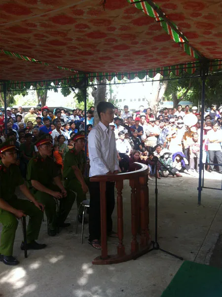 Án tử hình cho kẻ giết người tình cũ để cướp tài sản