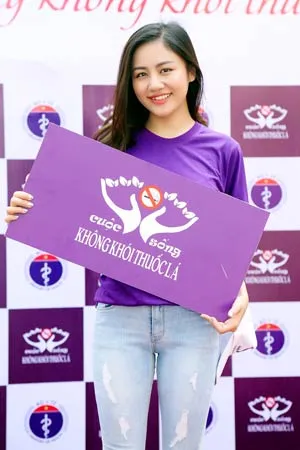 Văn Mai Hương cùng dàn sao Việt kêu gọi ''Cuộc sống không khói thuốc lá''