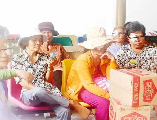 Hơn 1.500 bệnh nhân nghèo được sáng mắt