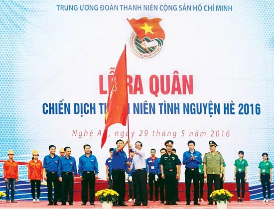 Đồng loạt ra quân chiến dịch Thanh niên tình nguyện hè 2016