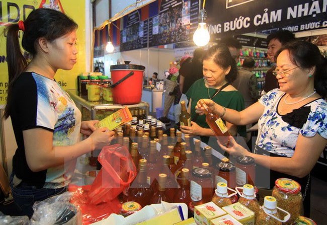 Many Vietnamese products in various industries such as food and beverage, textile and garment, and furniture will be introduced at the fair -VNS