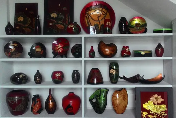 Làng nghề sơn mài Hạ Thái