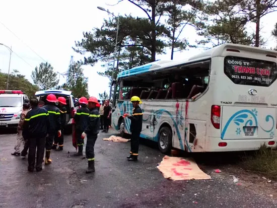 Tai nạn ở đèo Prenn: Ít nhất 7 người chết, hàng chục người bị thương ảnh 3