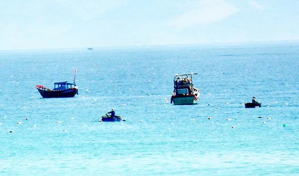 Làng chài mùa săn tôm hùm