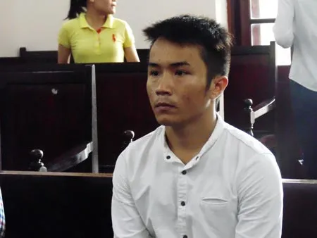 Lãnh án tù vì mua bán động vật hoang dã