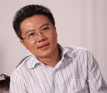 Ngo Bao Chau who won the Fields Medal in 2010 will join the 12th Meeting Vietnam Program. (Photo:SGGP)