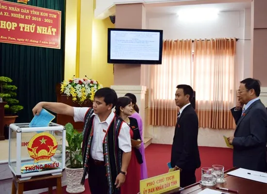 Kon Tum có Chủ tịch mới