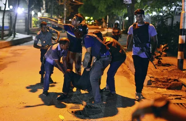 IS tấn công nhà hàng ở thủ đô Bangladesh, giết 20 người nước ngoài