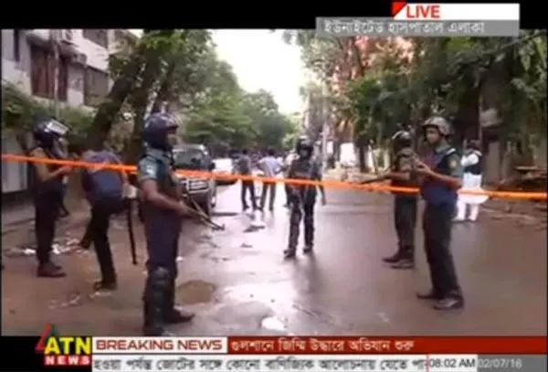 IS tấn công nhà hàng ở thủ đô Bangladesh, giết 20 người nước ngoài ảnh 3