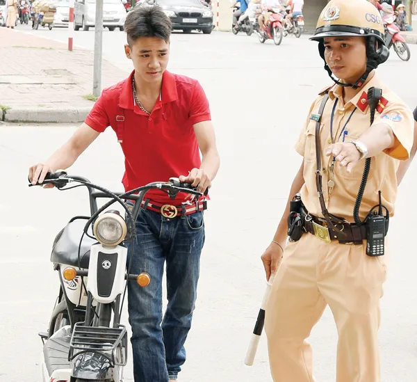 Xử lý nghiêm xe máy điện không đăng ký