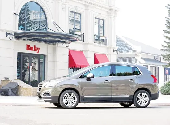 Tháng 7, khách hàng mua xe Peugeot nhận ưu đãi tới 70 triệu đồng