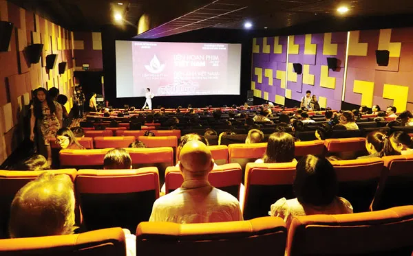 Phát hành phim trong nước bức xúc tỷ lệ ăn chia bất hợp lý