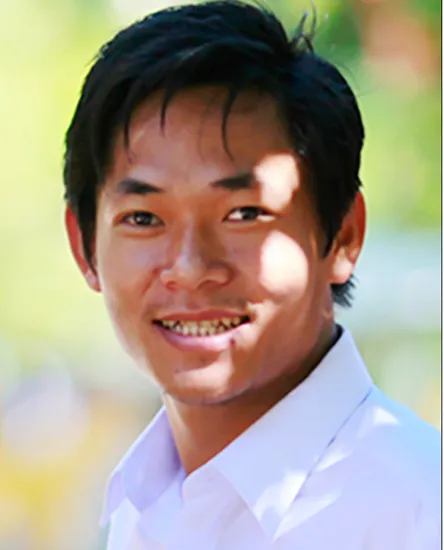 Hoa Níp đã “bay” đến cánh đồng văn học