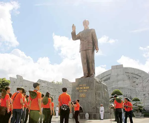 Tháng 7 tri ân