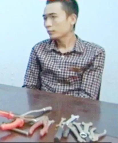 Khởi tố đối tượng gây ra 10 vụ trộm xe máy