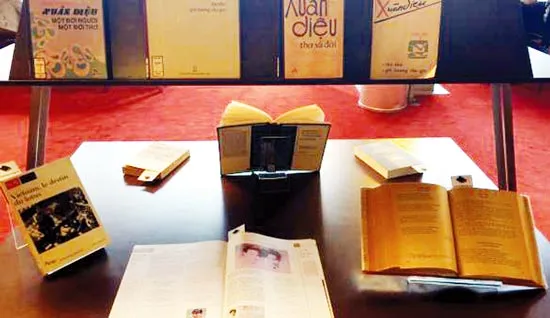 Sách Việt ở thư viện Pháp
