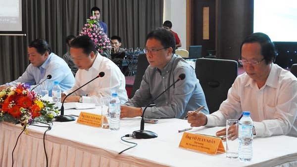 The Ministry of Natural Resources and Environment announces the north central region situation at a conference in Quang Binh this morning (Photo: SGGP)