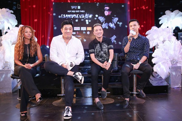 At press conference of the concert (Photo: Sggp)