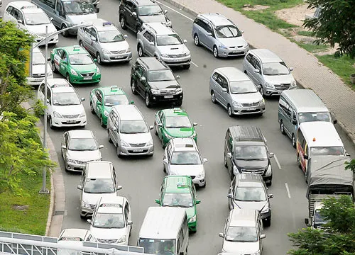 Nhiều bất cập trên các tuyến đường đi vào nội thành