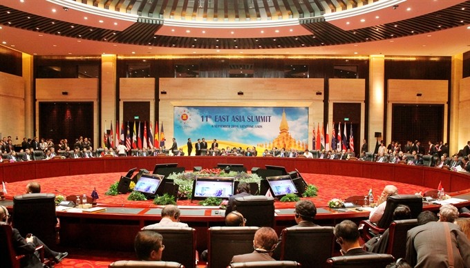 The 11th East Asia Summit took place in Vientiane, Laos yesterday with the participation of Prime Minister Nguyễn Xuân Phúc. (Photo: VNA/VNS)