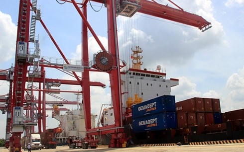 A new international container terminal was officially opened yesterday in HCM City, promising to boost trade activities of the southern city whose biggest port is severely overloaded. — Photo vov.vn