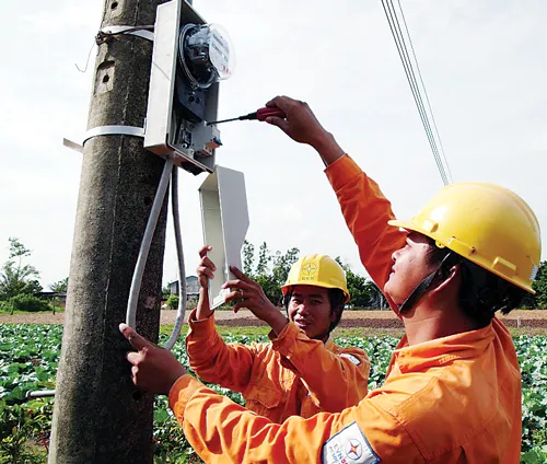 Trung tâm Chăm sóc khách hàng của EVN SPC: o nhiều thuận tiện cho khách hàng các tỉnh phía Nam…