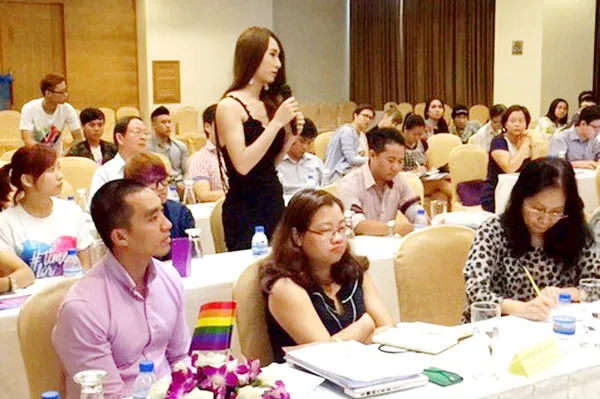 Luật hóa việc chuyển đổi giới tính