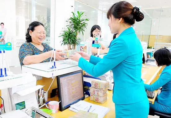 Nhiều ngân hàng giảm lãi suất huy động từ 0,3-0,5% năm