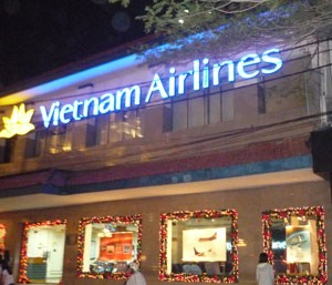 Disasbled passengers must order special services with the carrier 8-24 hours before their scheduled flight time. (Photo: KK)