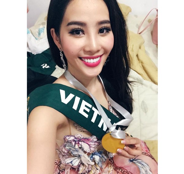 Nam Em wins silver medal in Miss Earth 2016 Talent Competition ảnh 1