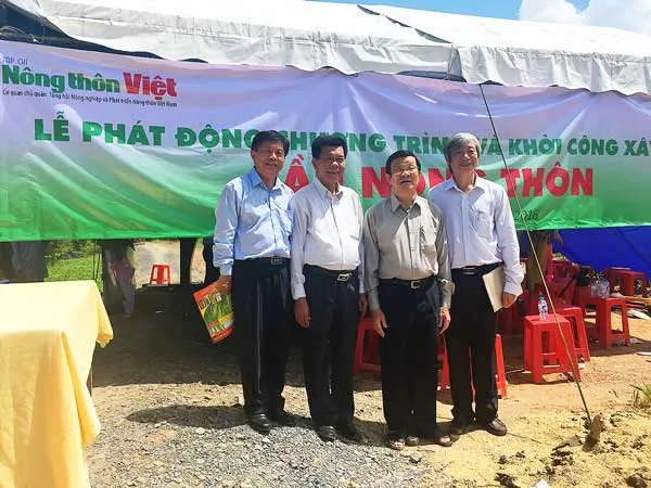 Những cây cầu nối bờ vui