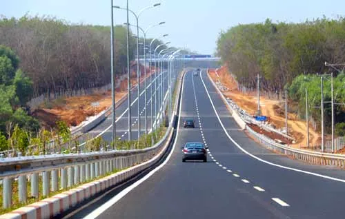 Cần 93.534 tỷ đồng vốn ngân sách cho tuyến cao tốc Bắc - Nam