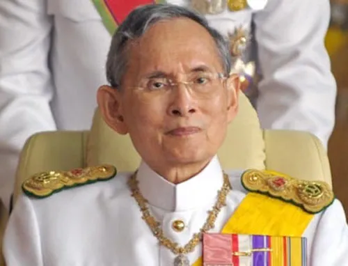 Nhà vua Thái Lan Bhumibol Adulyadej băng hà