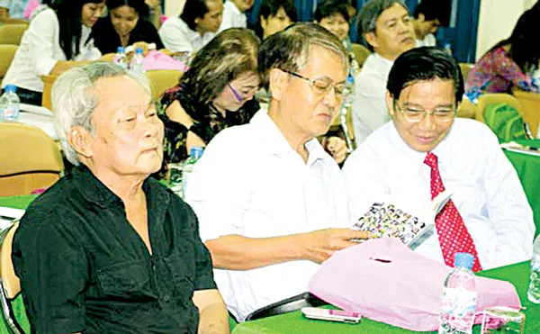 Lê Văn Thảo: Viết như không, sống như chơi