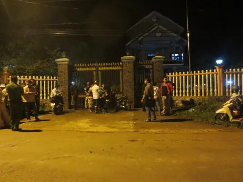 Vợ cùng con trai Trưởng ban Dân vận huyện ủy tử vong tại nhà riêng