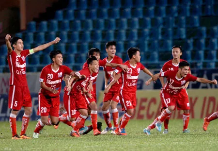 Giải Bóng đá U.21 toàn quốc năm 2016: Sanna Khánh Hòa vào chung kết ảnh 1