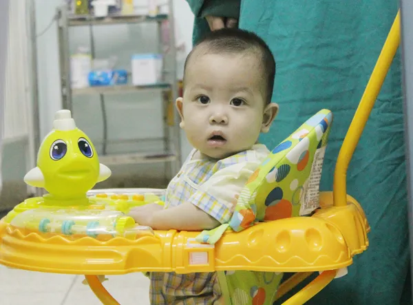 Bệnh viện Nhi đồng 2 ghép gan thành công trẻ bị xơ gan ảnh 4