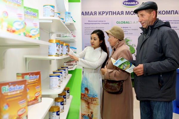 Vietnam Dairy Products Joint Stock Company is among Vietnam’s top 10 prestigious listed firms 2016 (Photo: SGGP)