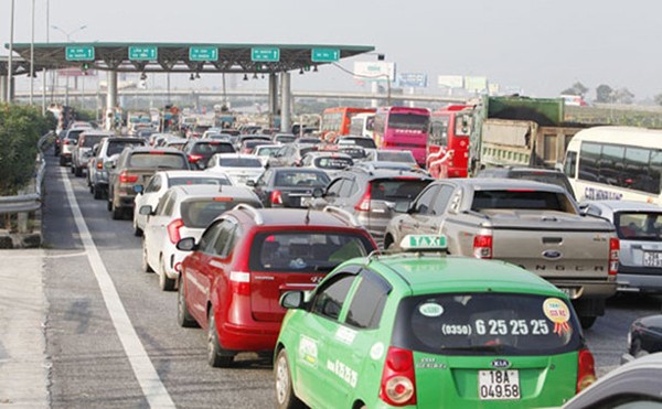 Dai Xuyen tollgate will be removed before 1st January, 2017