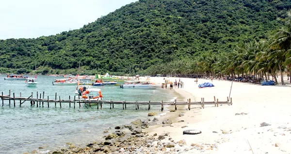 Sức bật cho du lịch biển đảo