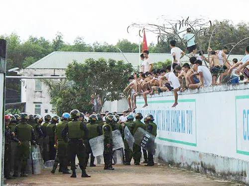 Họp khẩn vụ học viên cai nghiện trốn trại