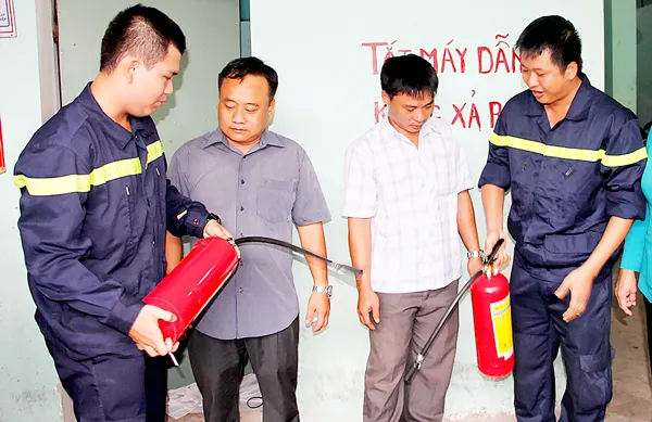 Thanh niên chung tay xây dựng thành phố sống tốt ảnh 4